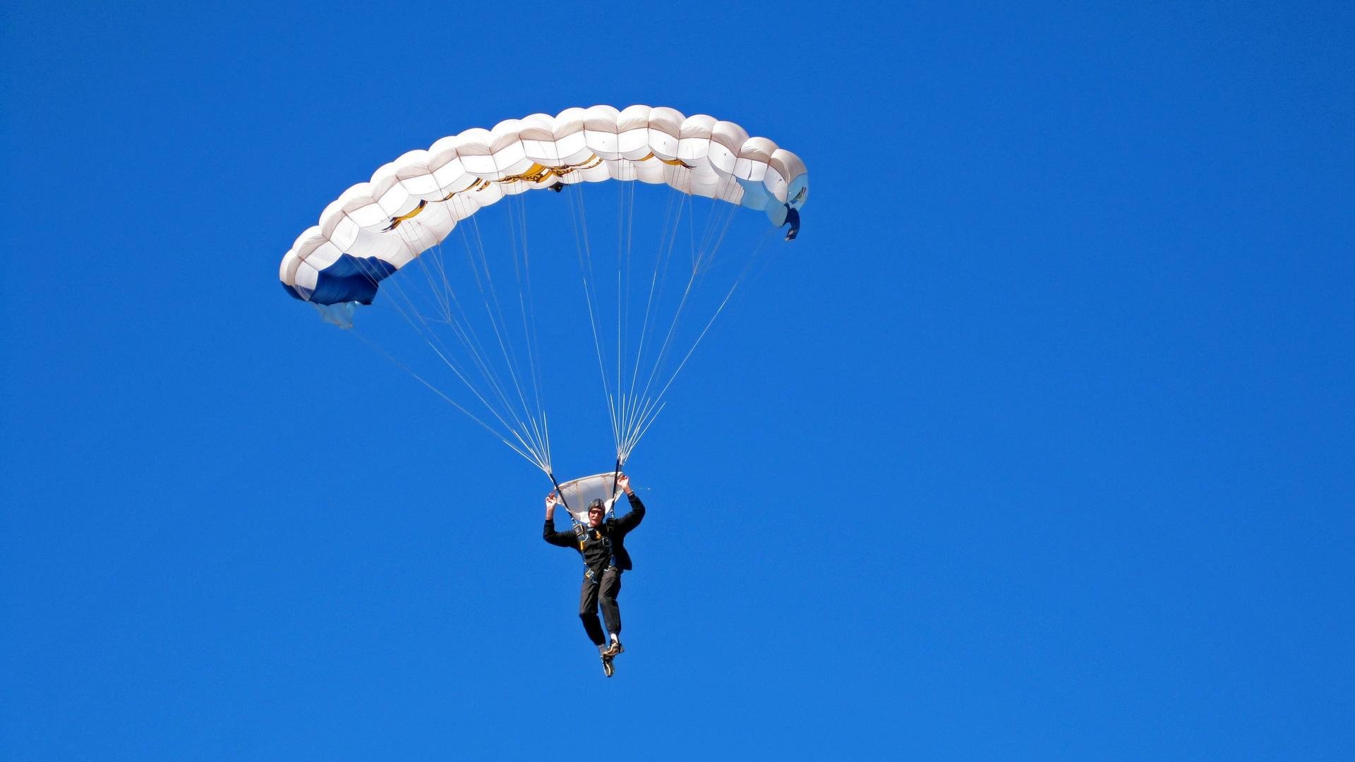 PSG球迷赛后表达遗憾，期待来年东山再起，psg esports