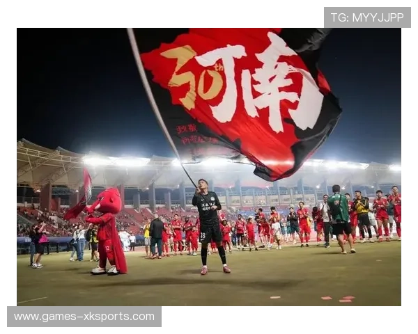 河南队推进如狂风扫过